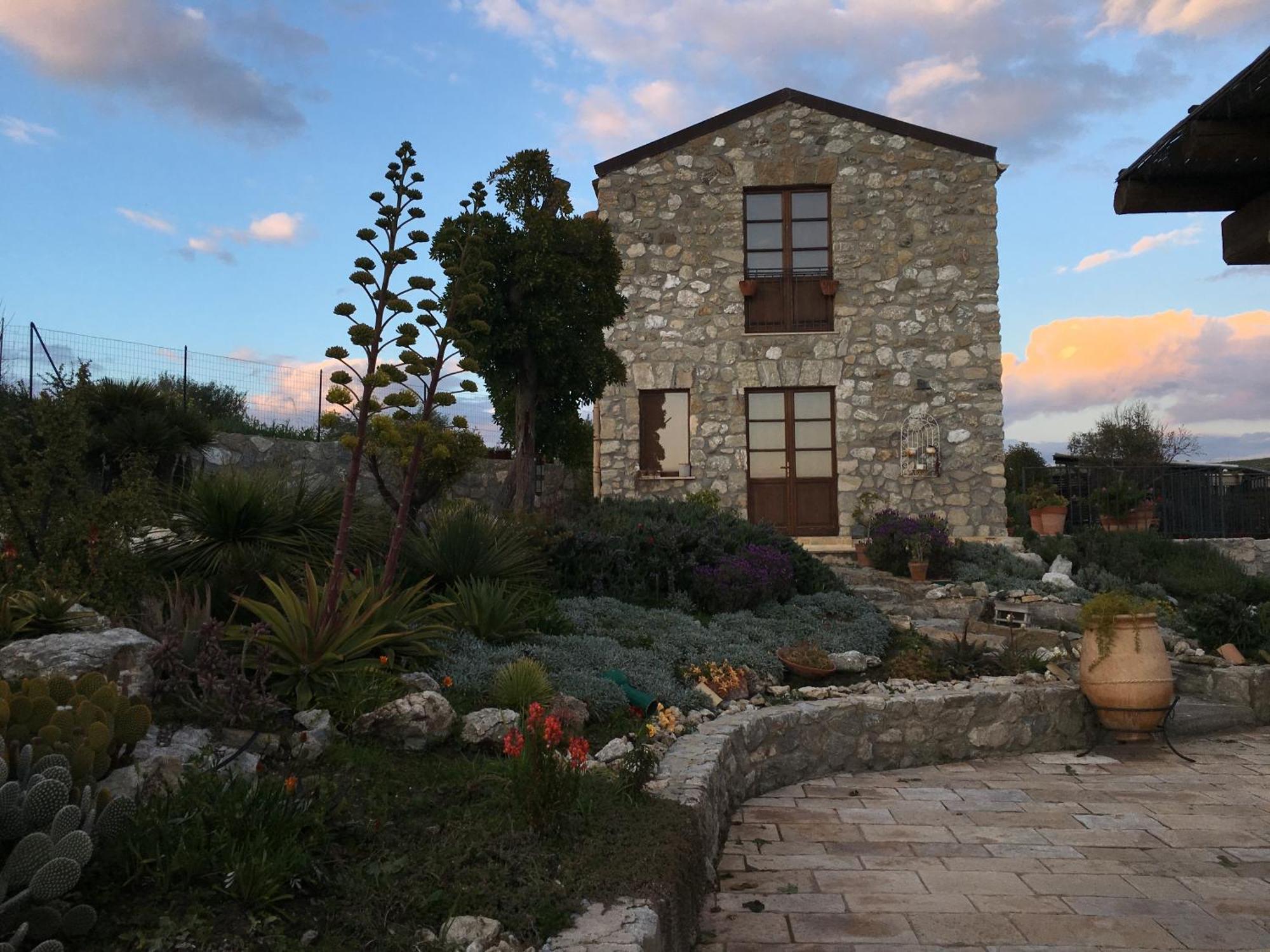 Casa Balata Farm House Realmonte Exterior photo